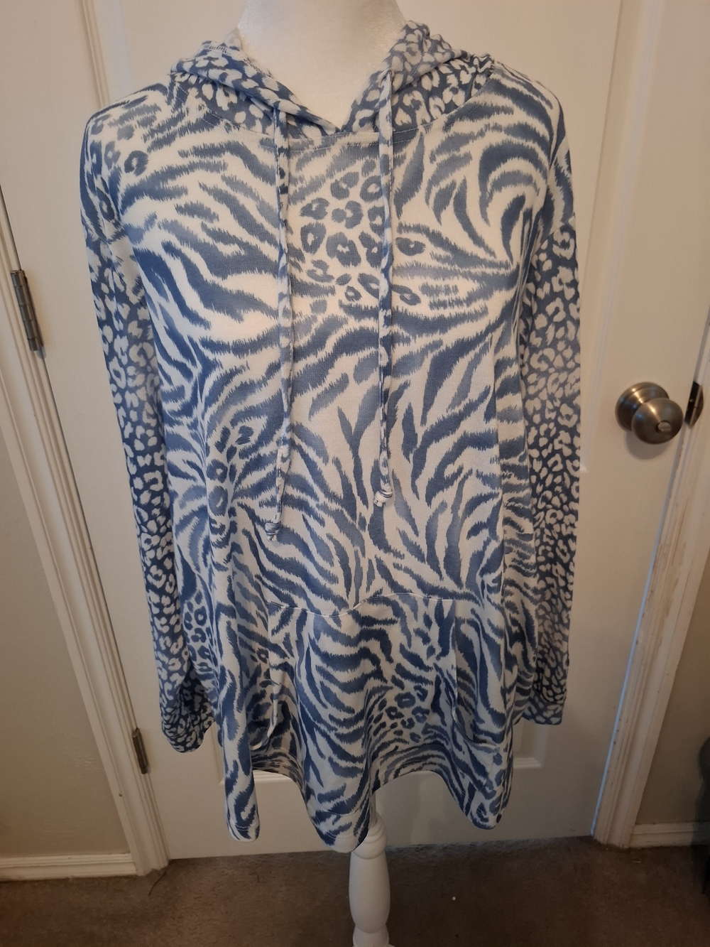 Alfred Dunner Blue and White Animal-Print Hooded Tunic